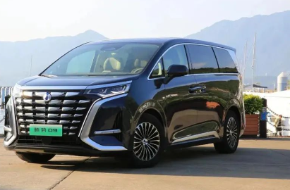7座騰勢D9商務車